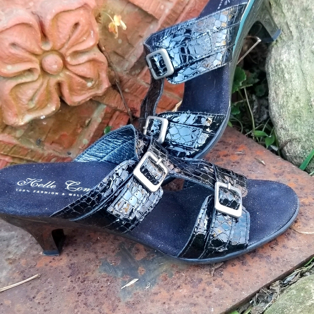 Helle Comfort Fashion and Wellness shoes